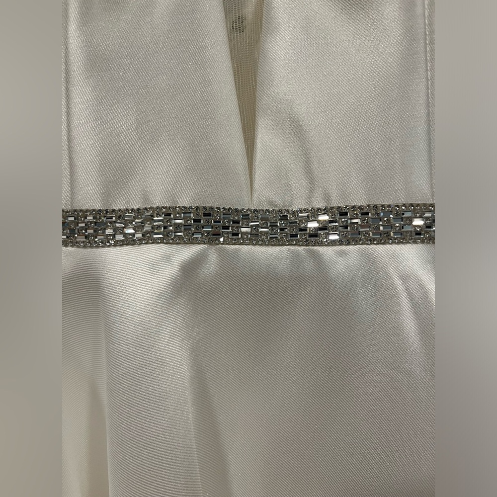 White cocktail dress - Picture 4 of 4